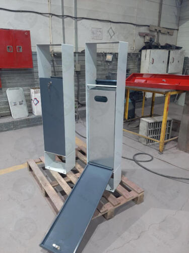 Купить Контейнер для собачьей площадки